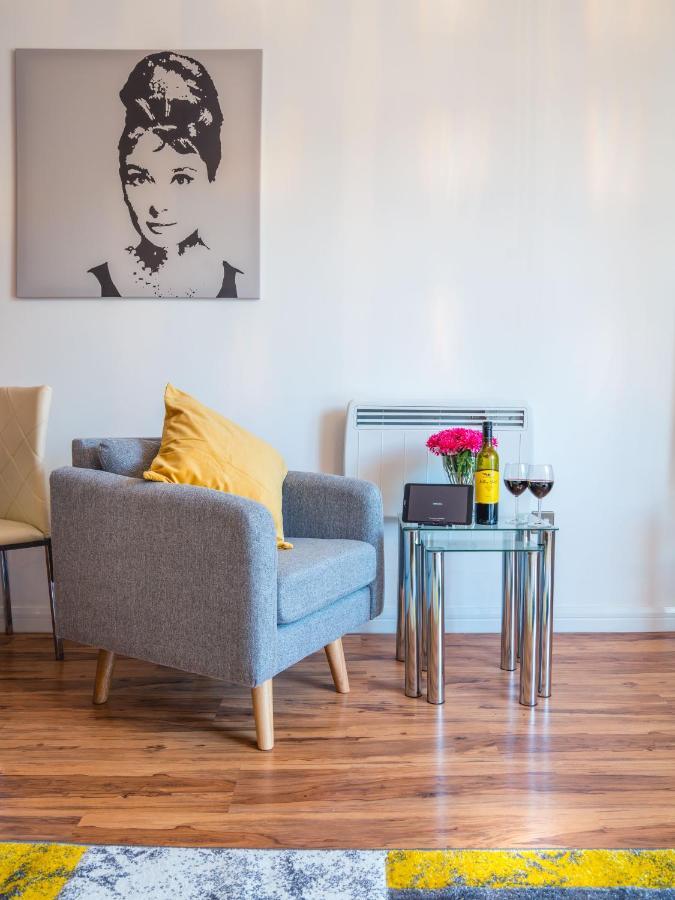 Inners City Apartments -On Suites เบอร์มิงแฮม ภายนอก รูปภาพ