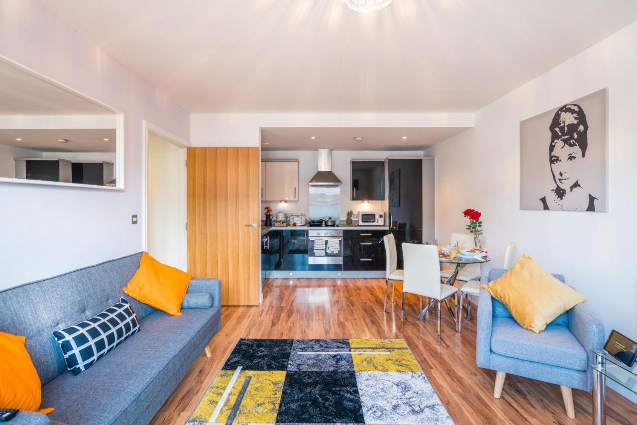 Inners City Apartments -On Suites เบอร์มิงแฮม ภายนอก รูปภาพ