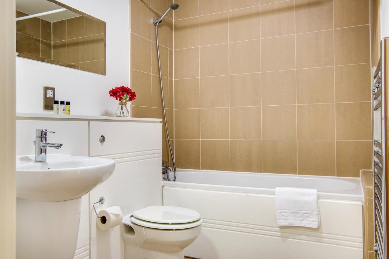 Inners City Apartments -On Suites เบอร์มิงแฮม ภายนอก รูปภาพ