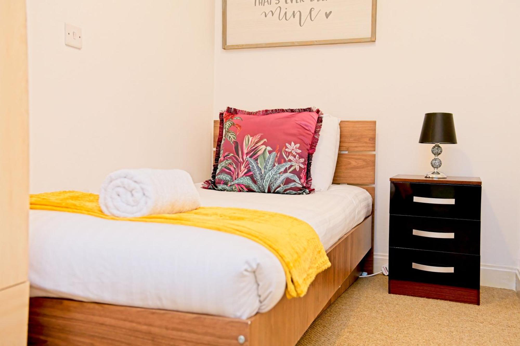 Inners City Apartments -On Suites เบอร์มิงแฮม ภายนอก รูปภาพ
