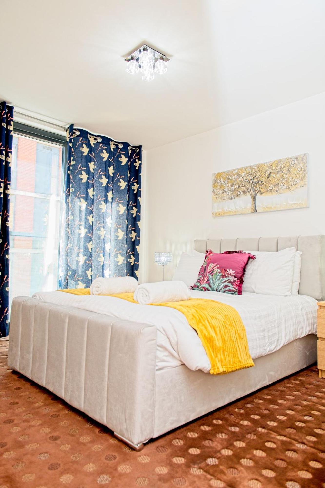 Inners City Apartments -On Suites เบอร์มิงแฮม ภายนอก รูปภาพ
